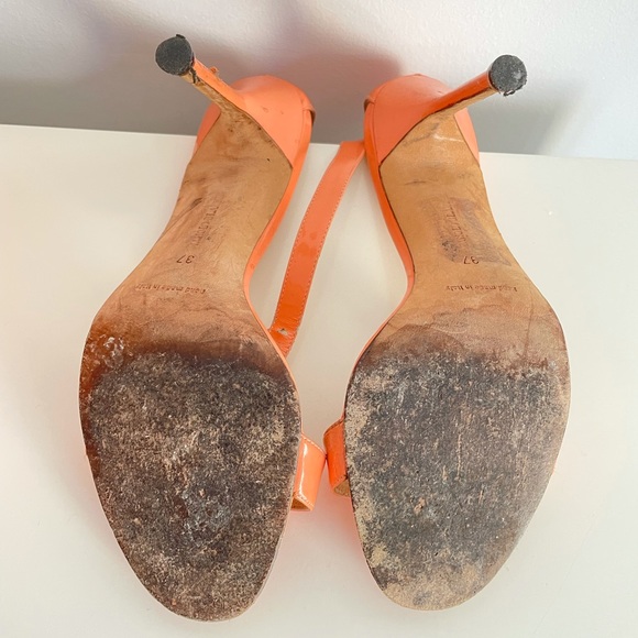 Manolo Blahnik Chaos Sandal us7 - Picture 3 of 5